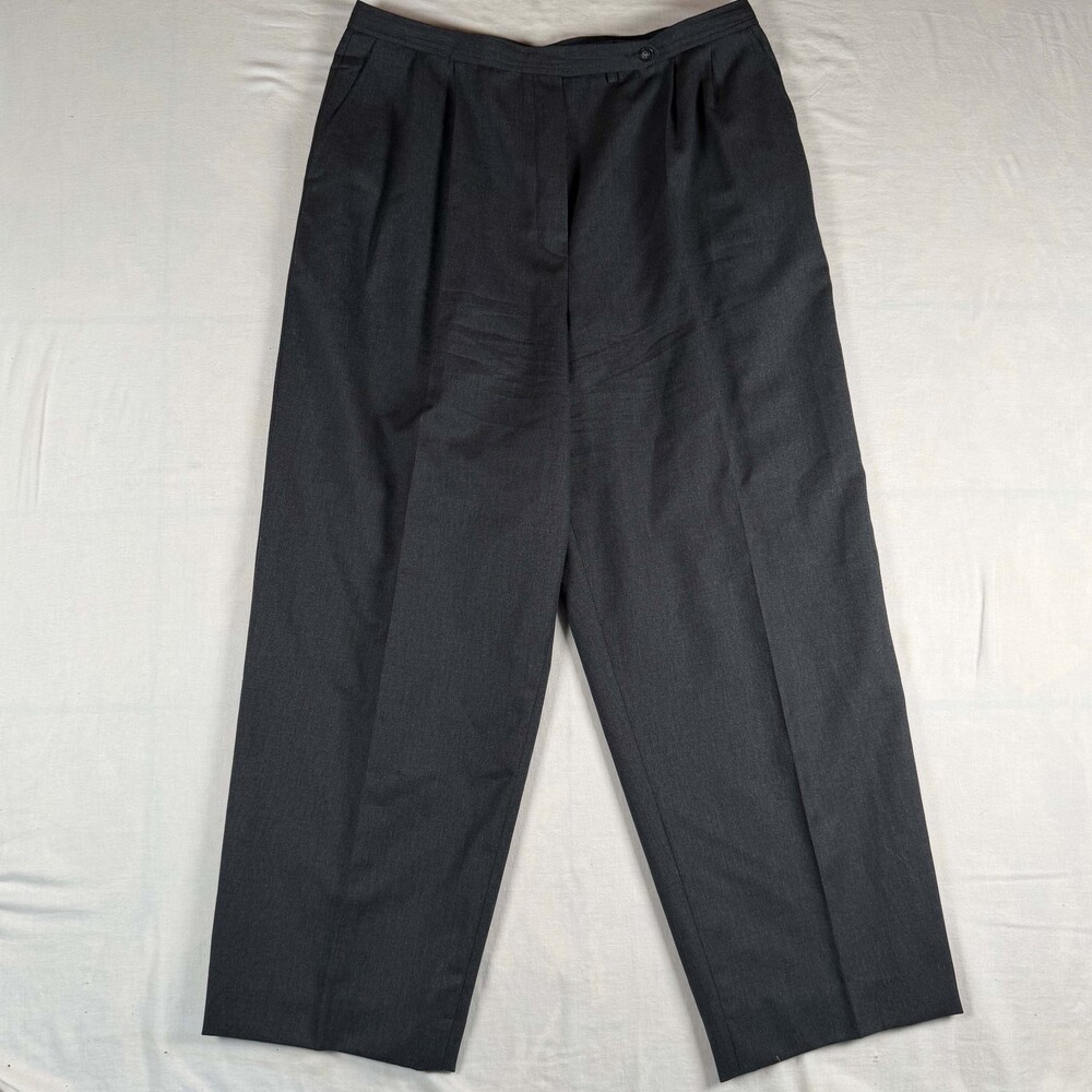 Vintage early 90s Pendleton 100% Virgin Wool Pleated Women's Trousers, USA made
